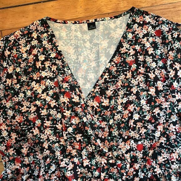 Women’s Split Short Sleeve Floral Faux Wrap Maxi Dress Size 2XL - Picture 4 of 5